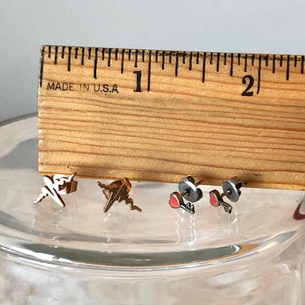 Love earring bundle - Picture 3 of 3